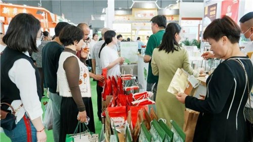 農博現場(chǎng)丨連續24屆參展，這家茶企還能玩出什么花樣？